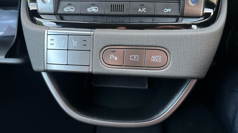 Hyundai INSTER 85kW 02 49kWh 5dr Auto Electric Hatchback